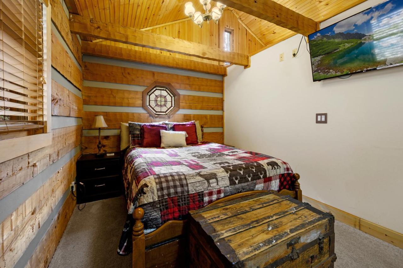 Villa The Robins Nest With Hot Tub Pigeon Forge Exterior foto