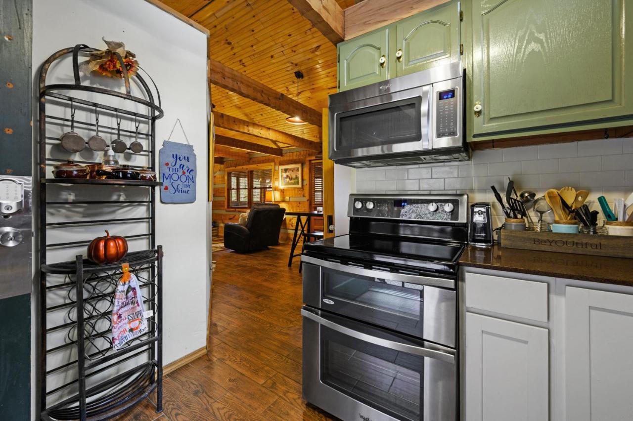 Villa The Robins Nest With Hot Tub Pigeon Forge Exterior foto