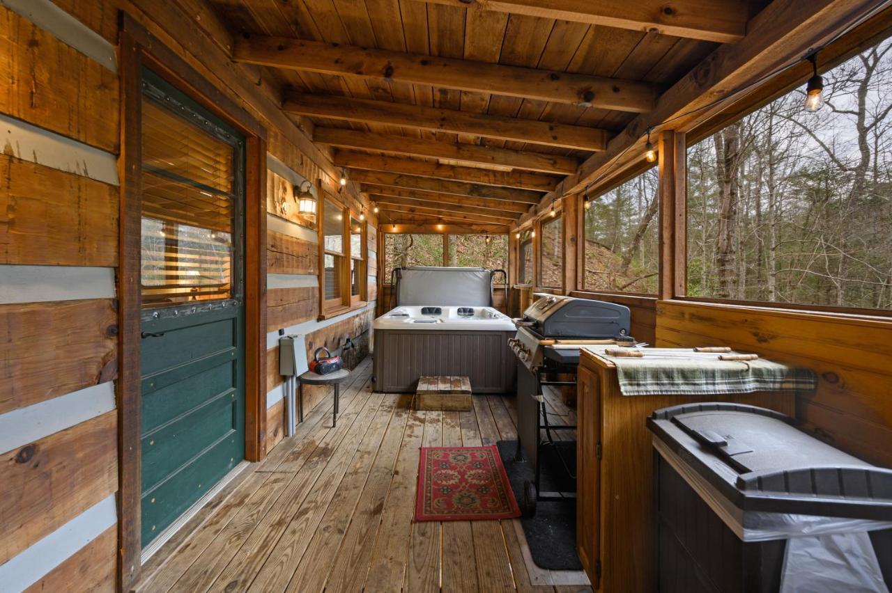 Villa The Robins Nest With Hot Tub Pigeon Forge Exterior foto