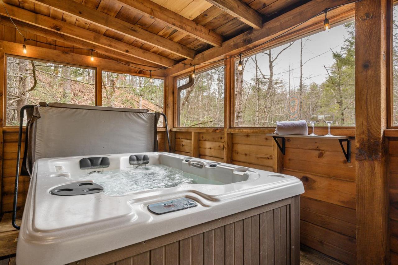 Villa The Robins Nest With Hot Tub Pigeon Forge Exterior foto