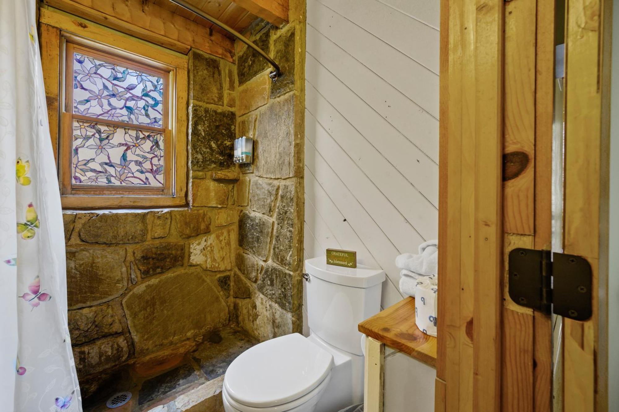 Villa The Robins Nest With Hot Tub Pigeon Forge Exterior foto